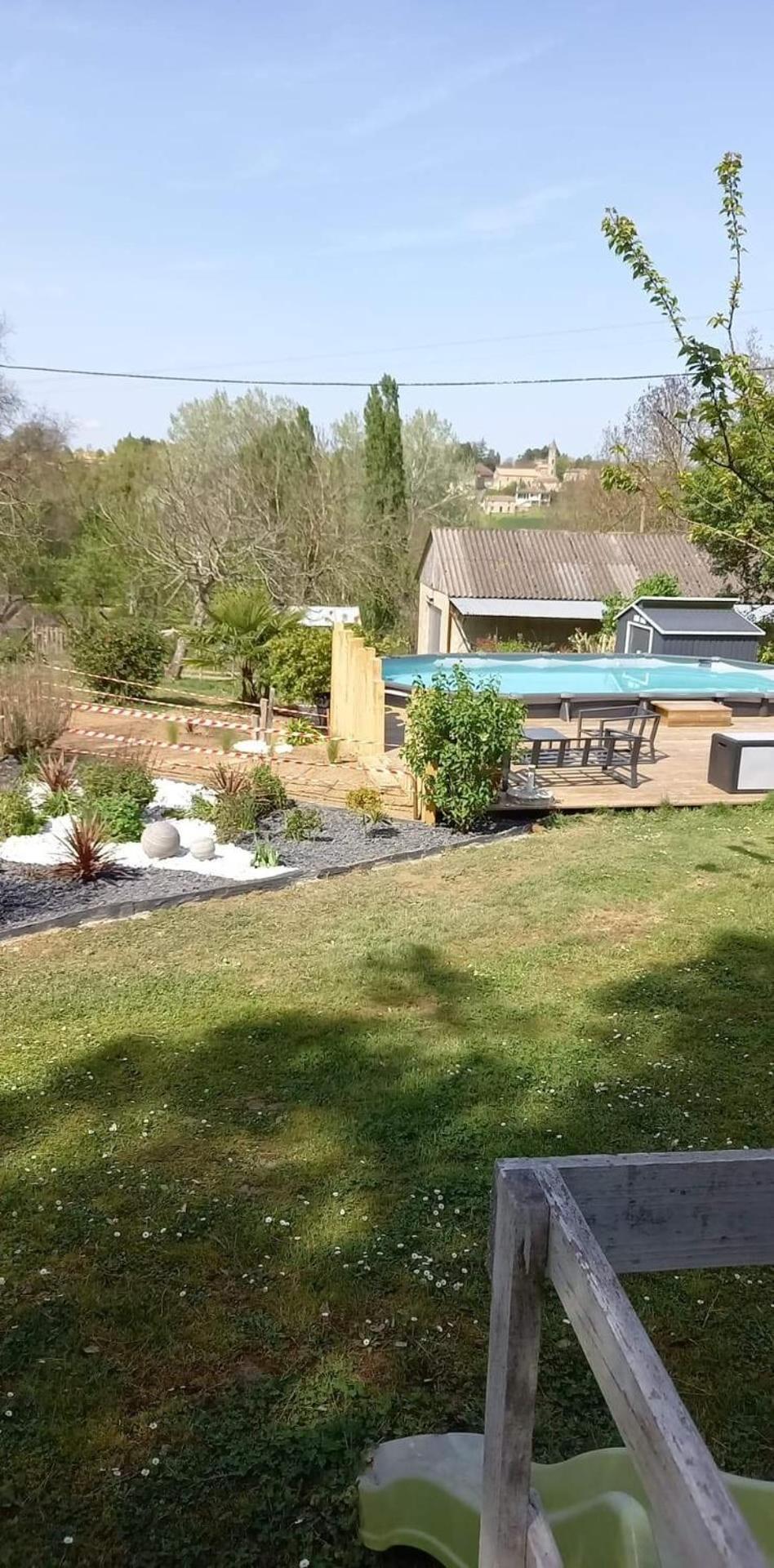 La Serenite Saint-Vivien-de-Monsegur Bagian luar foto